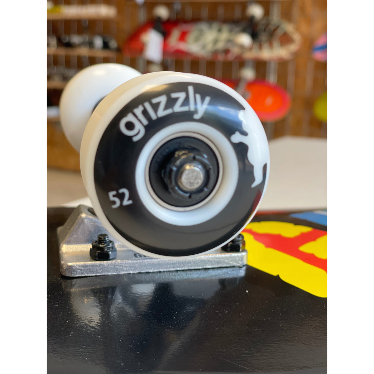 Grizzly Colour Wheel Complete Skateboard 7.75"